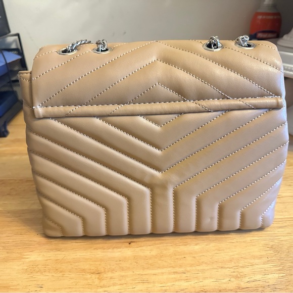 Beautiful 🌼 beige bag🌺 - Picture 5 of 7